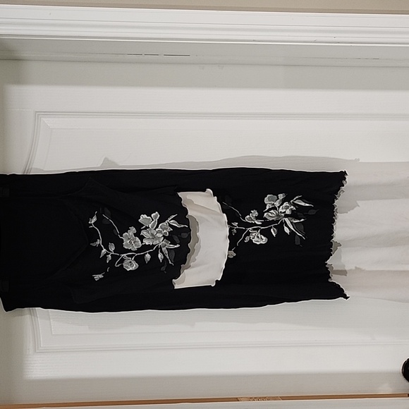 Vintage 2 piece skirt outfit - Picture 2 of 6